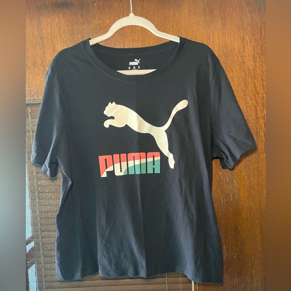 Plus Size Puma Black Crew Neck Tee Pre-Loved
